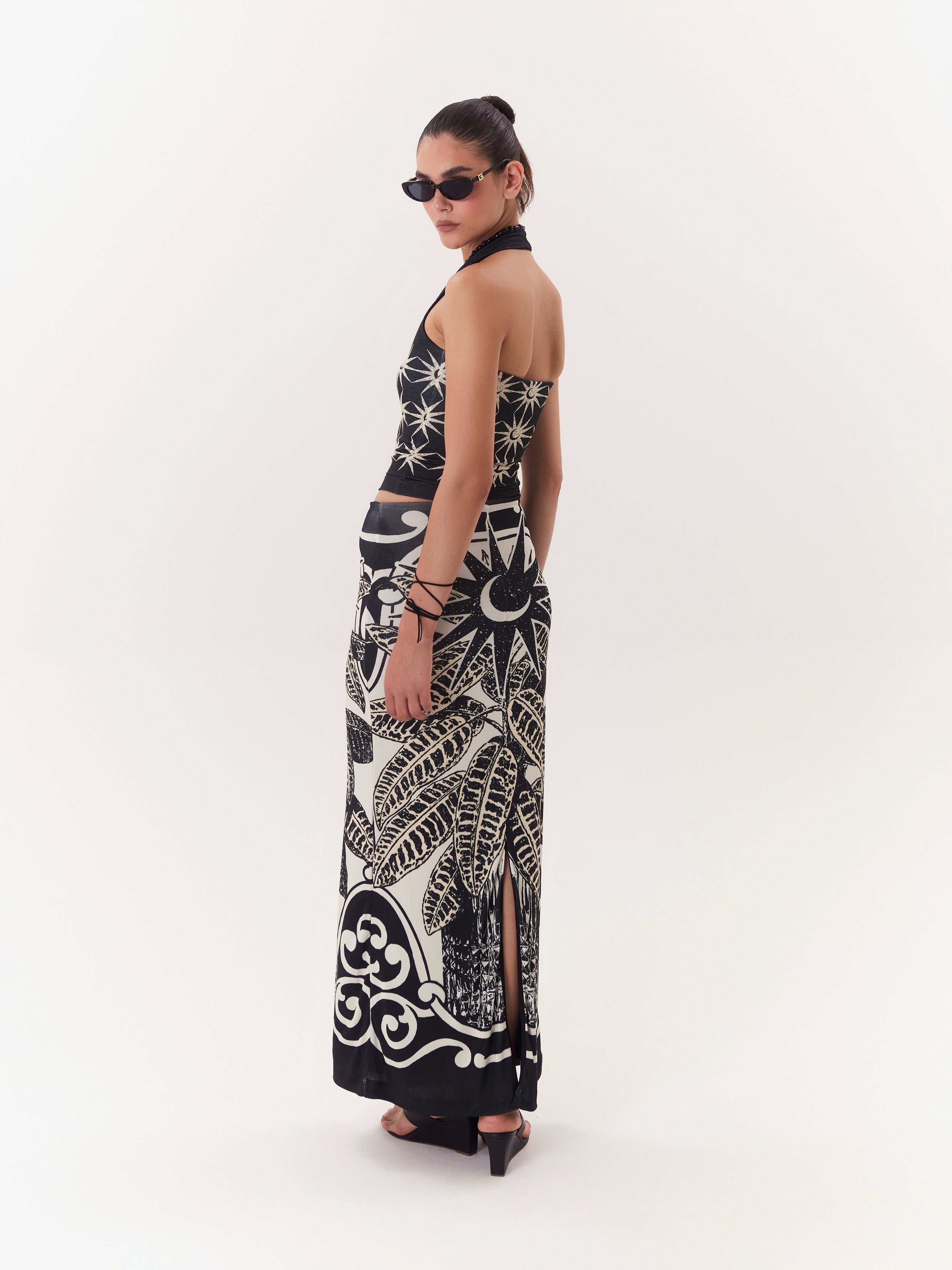 Halter Top Solar - Negro