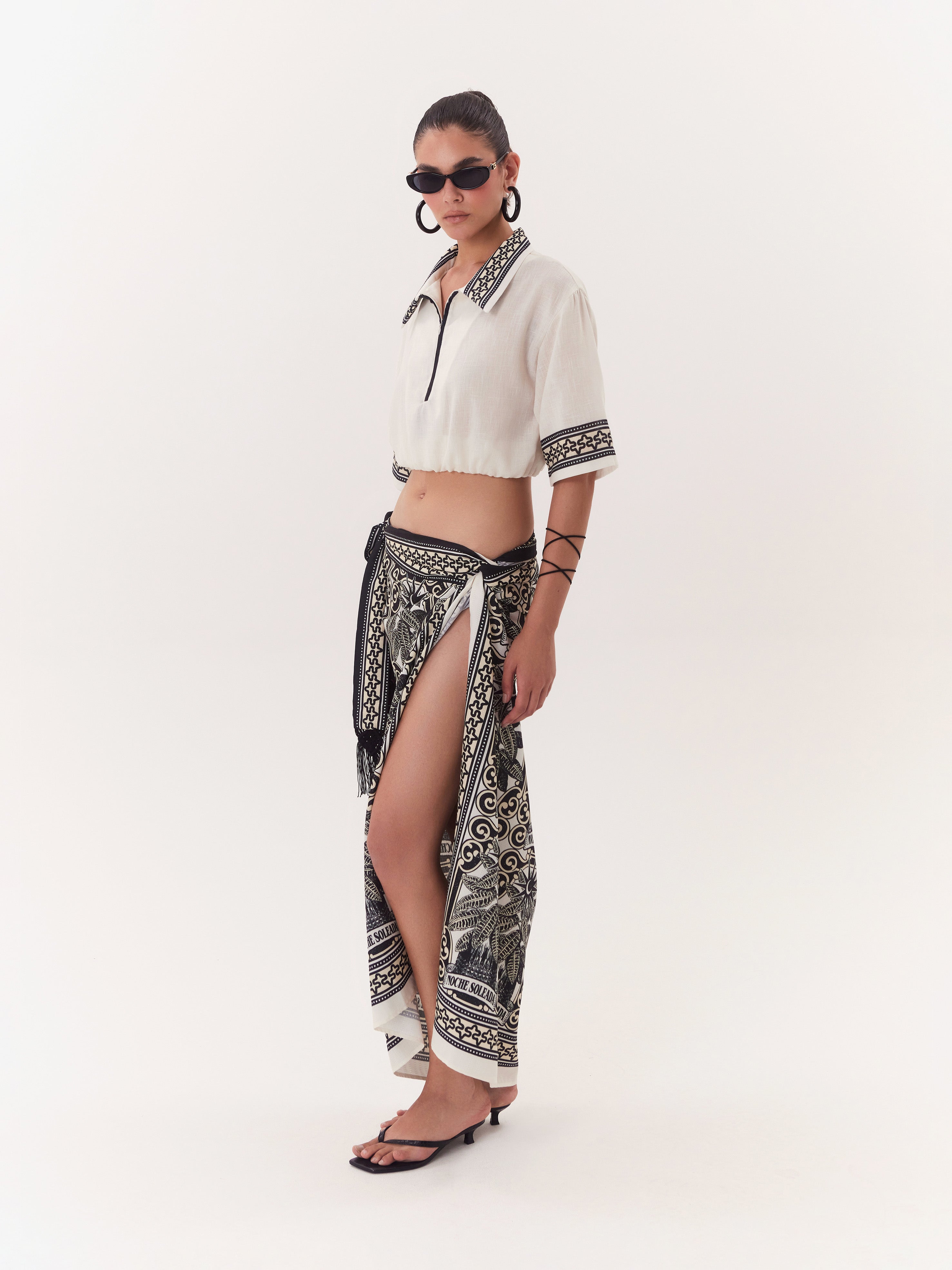 Cropped Top Solar - Negro