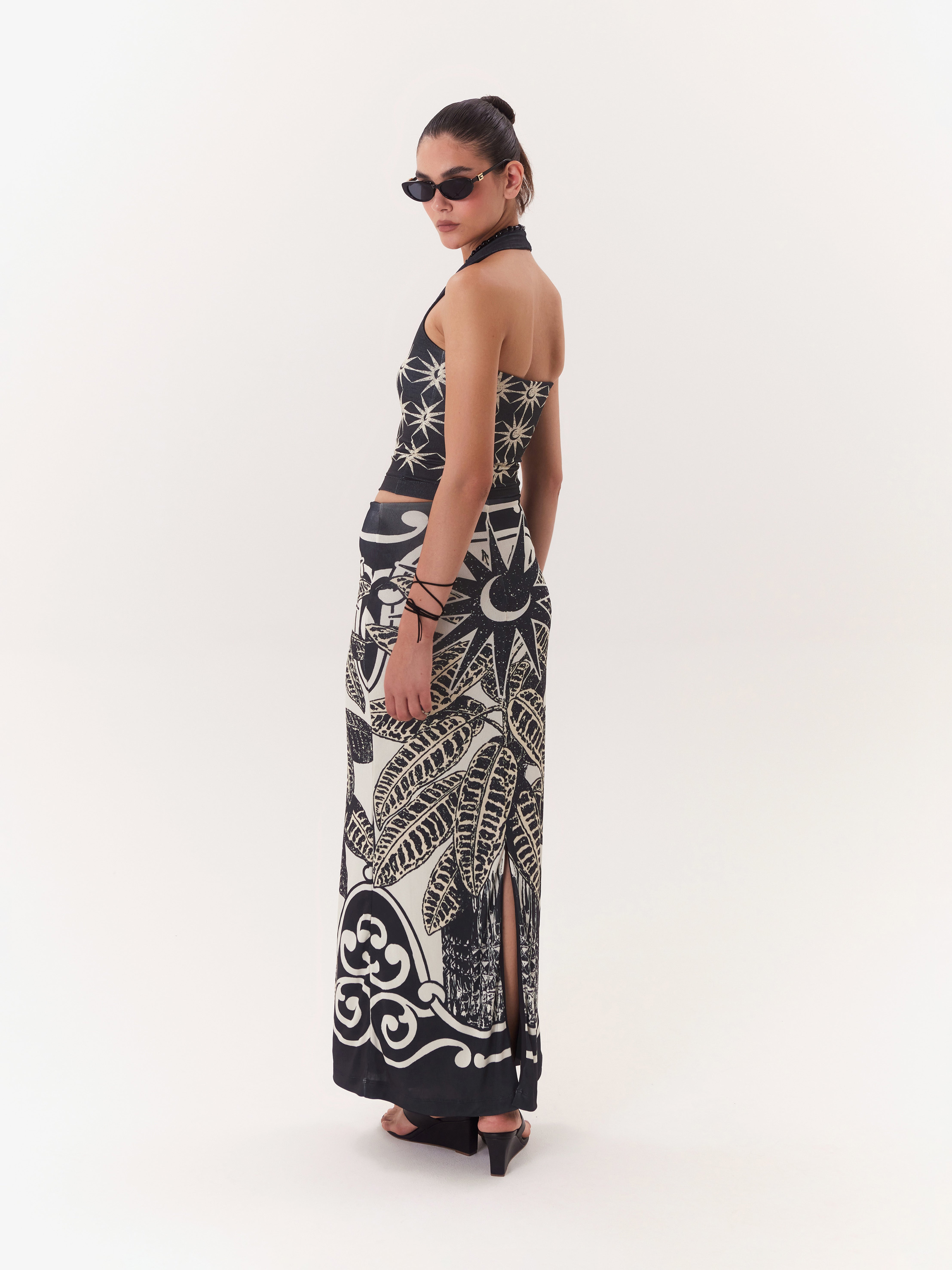Halter Top Solar - Negro